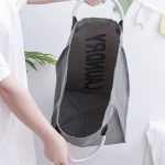 sac de voyage vêtements sales